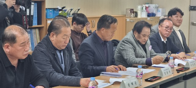 KakaoTalk_20231201_160106213_10.jpg